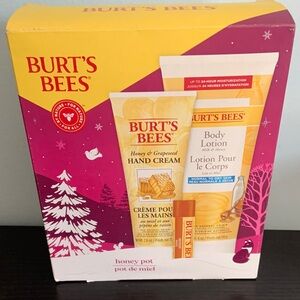 Burt’s Bees Honey Pot Set